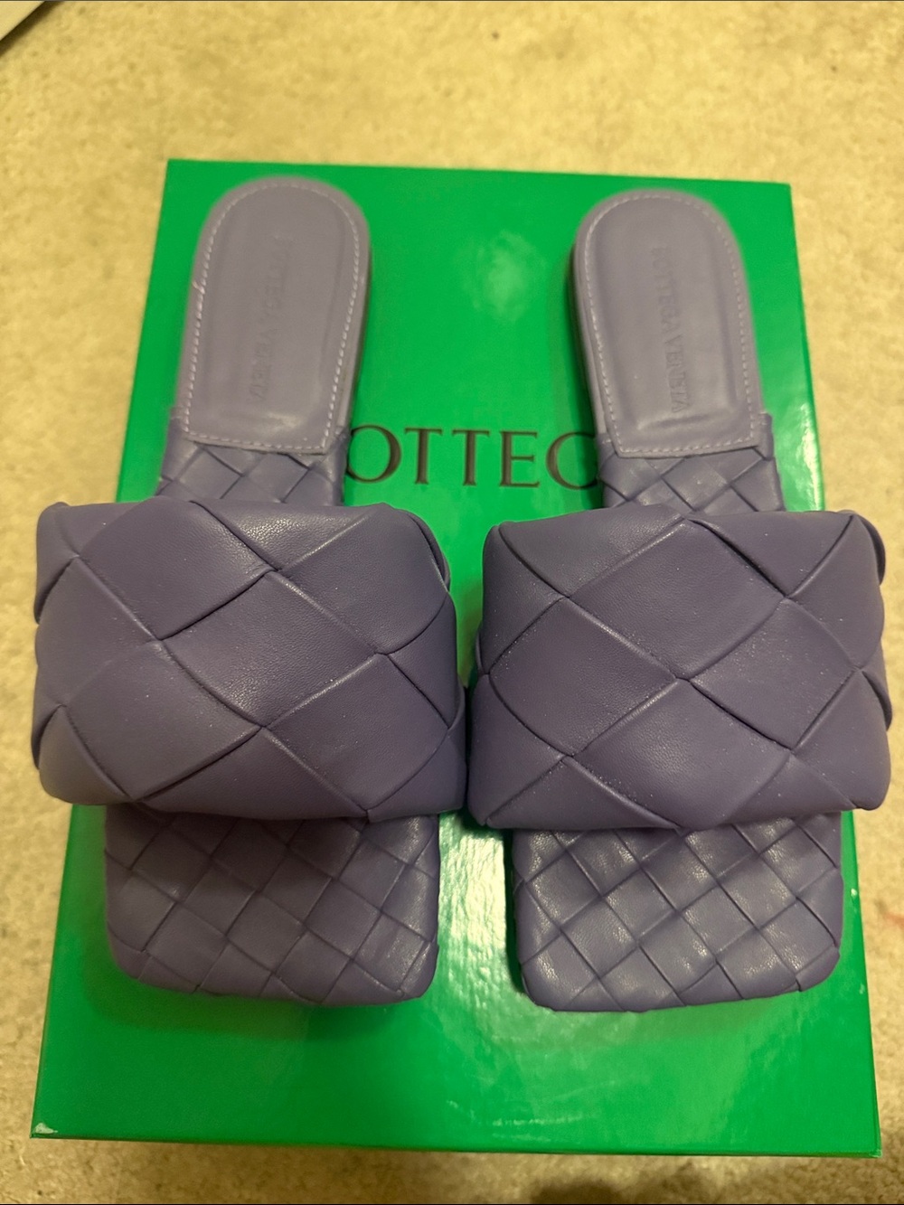 Bottega Veneta Lido Padded Intrecciato Lavender Lilac Purple Slide Mules